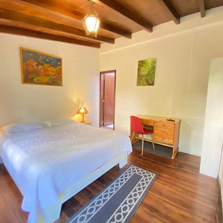 Hostal Alcala Кито Экстерьер фото