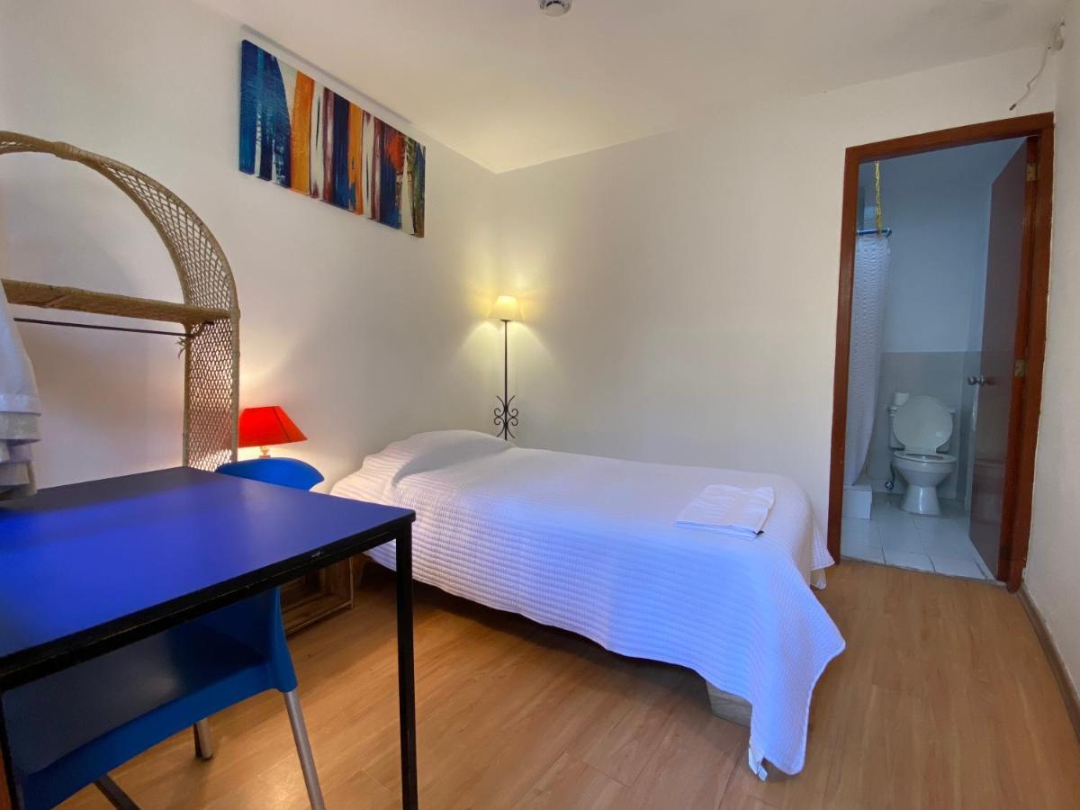 Hostal Alcala Кито Экстерьер фото