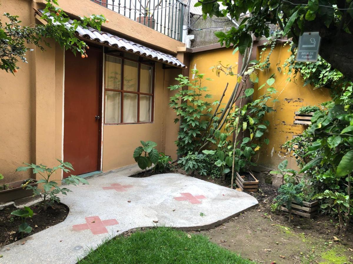 Hostal Alcala Кито Экстерьер фото