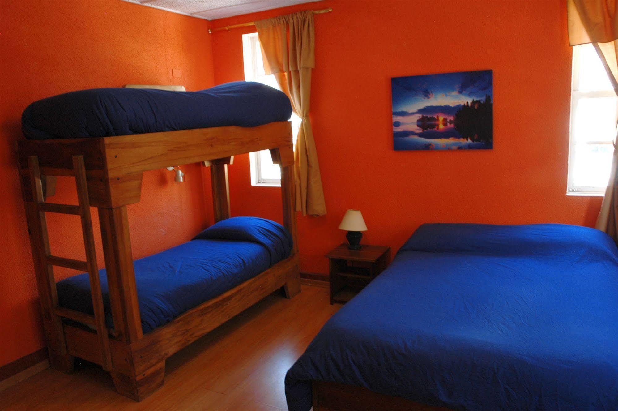 Hostal Alcala Кито Экстерьер фото