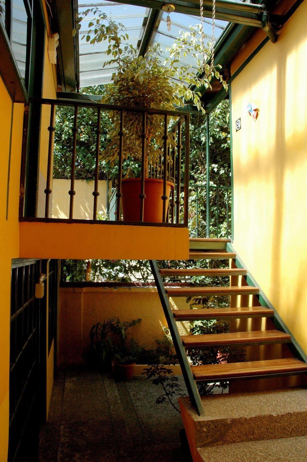 Hostal Alcala Кито Экстерьер фото