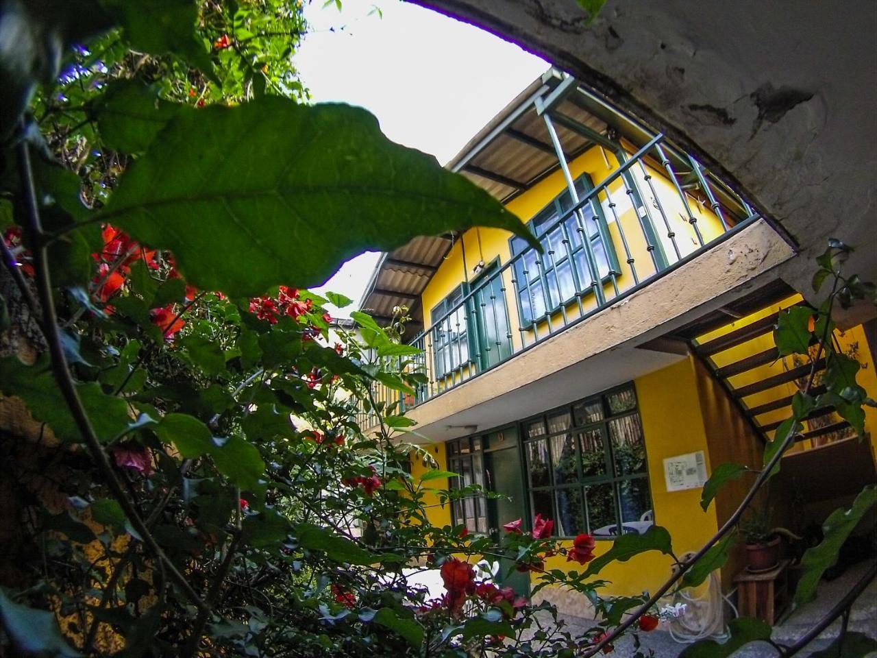 Hostal Alcala Кито Экстерьер фото